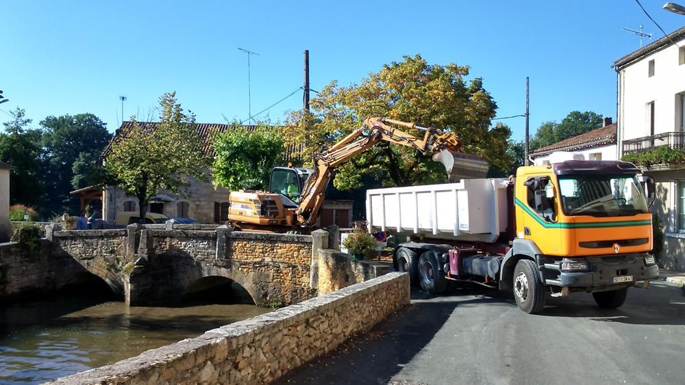 Location de bennes Agen